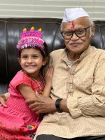 Shashikant and granddaughter Aditi – Houston – 2022.jpg